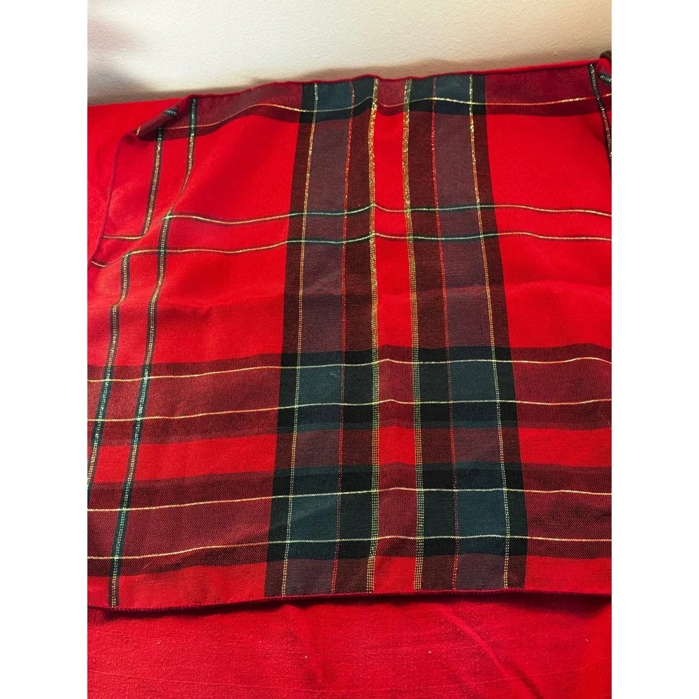 Red Plaid Christmas Table Napkins Set of 2 Gold Metallic Tartan 17x17 Holiday
